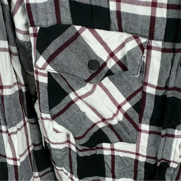 Sanctuary Black White Red Plaid Flannel Button Up Size Large - Picture 3 of 8